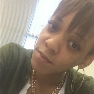 Meet your Posher, Kanika